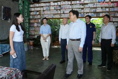 馮飛調研“五一”假期旅游市場及安全生產工作并慰問一線勞動者